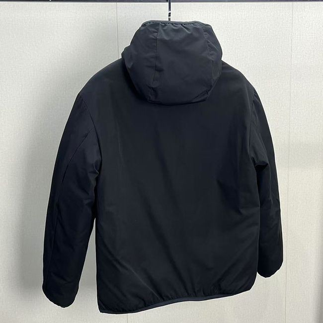 超話題! モンクレール POLSET ダウンジャケット n級品 mol71422